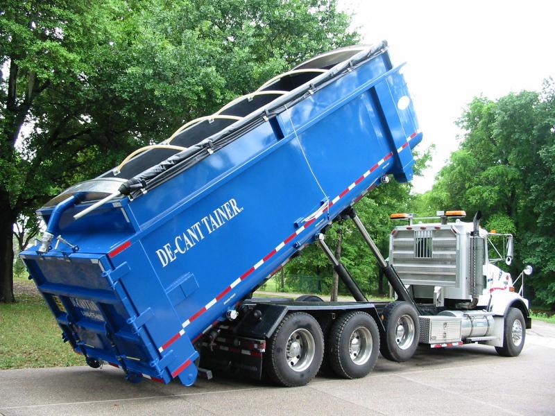 Roll off containers 